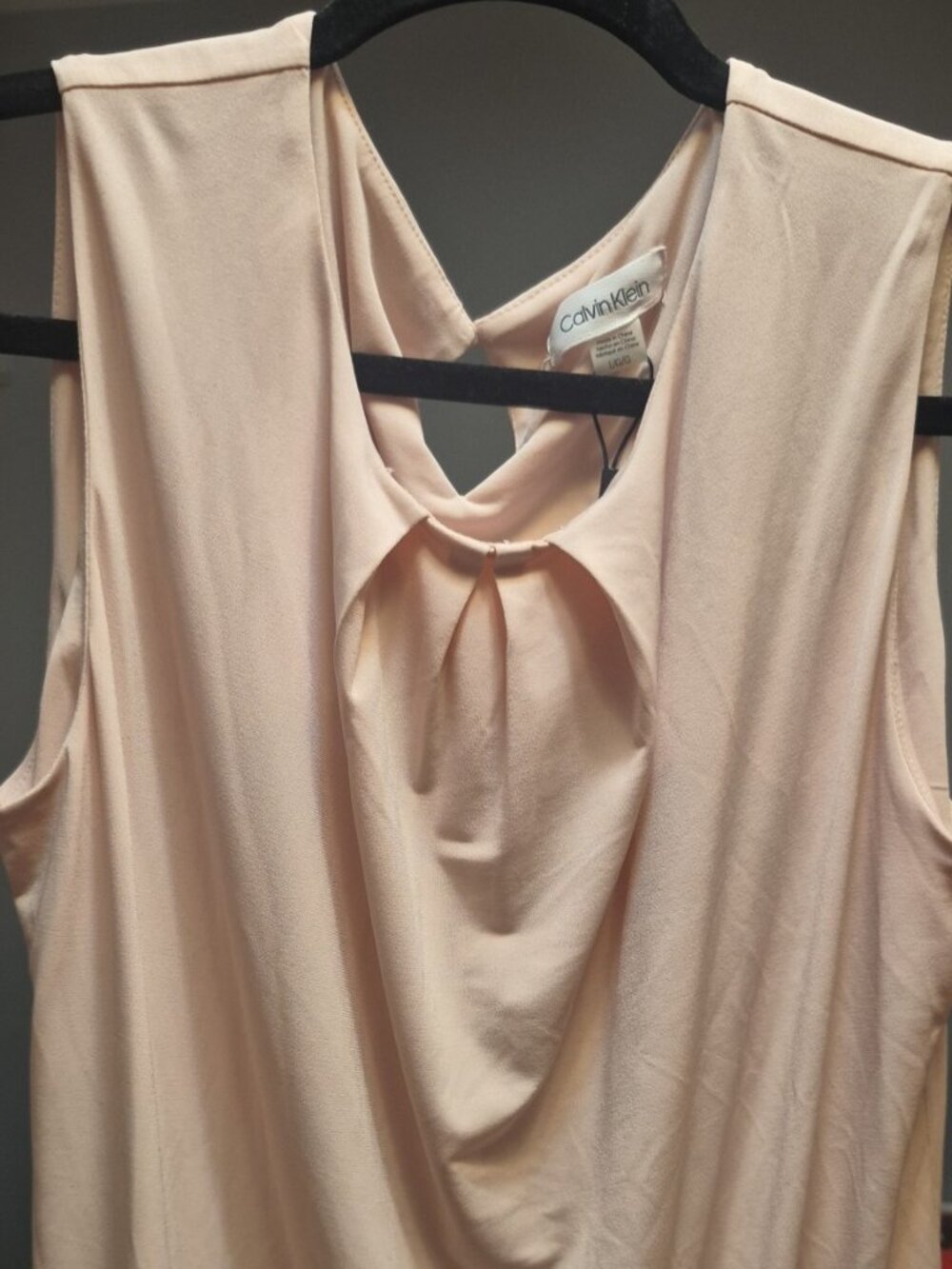 Calvin Klein top-sleevless rose